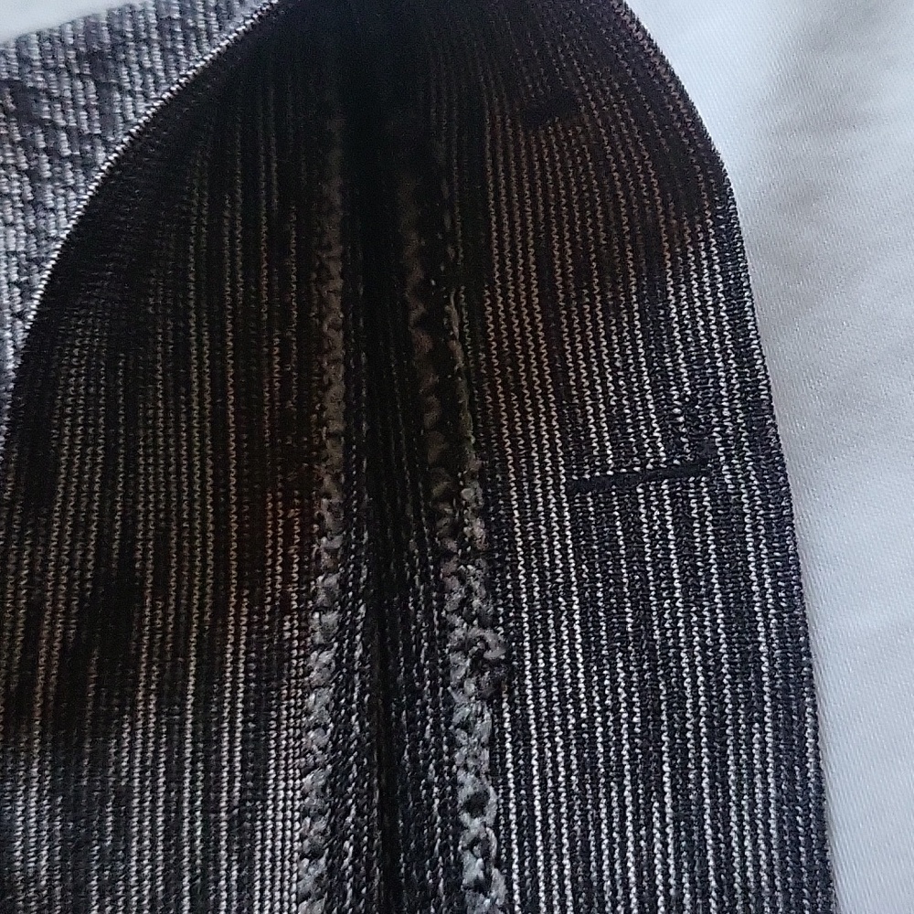 Lululemon Top - Picture 5 of 6